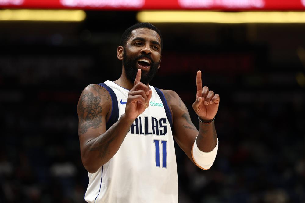 由于水晶宫 由于水晶宫